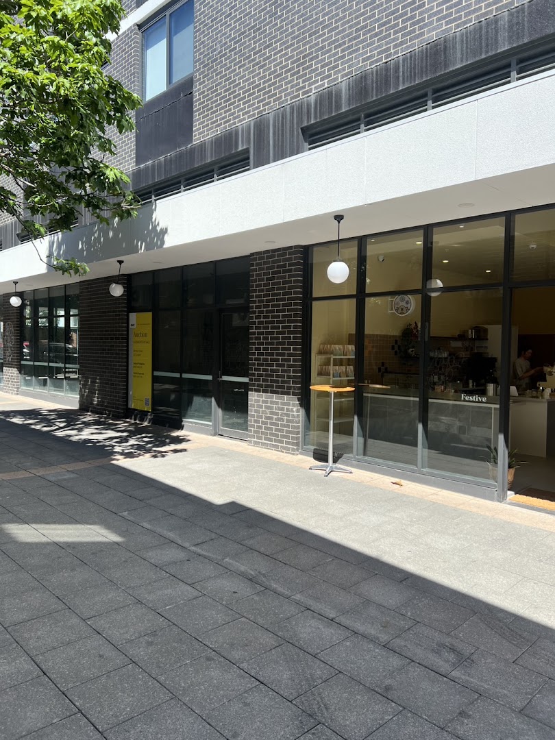 Festive Coffee: clear exterior shot of venue