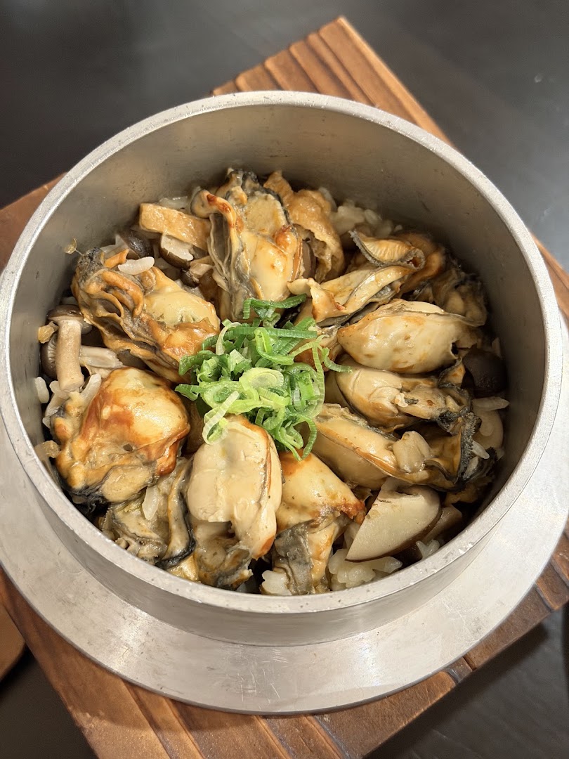 Izakaya Gaku: appetizing, high-quality food photo