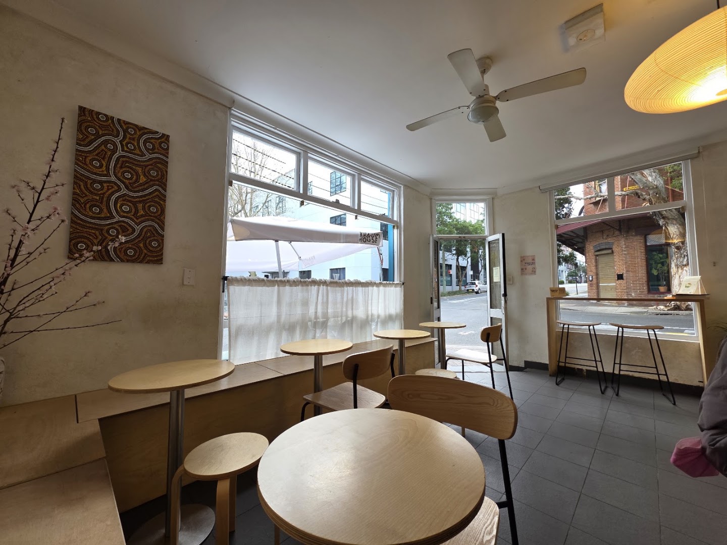 Khanom House: clear photo of venue interior