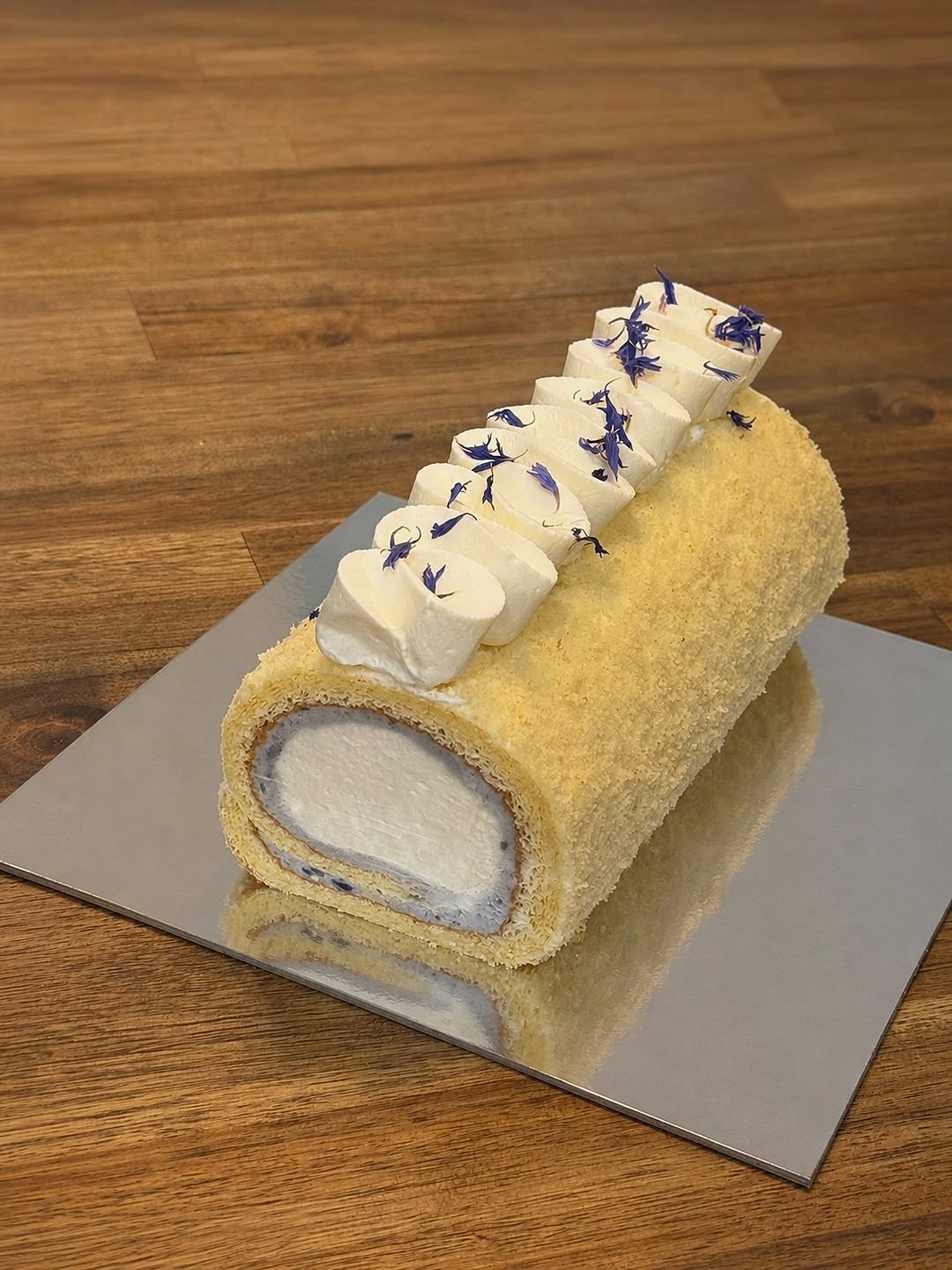 Kiki Dessert: high quality appetizing food photo