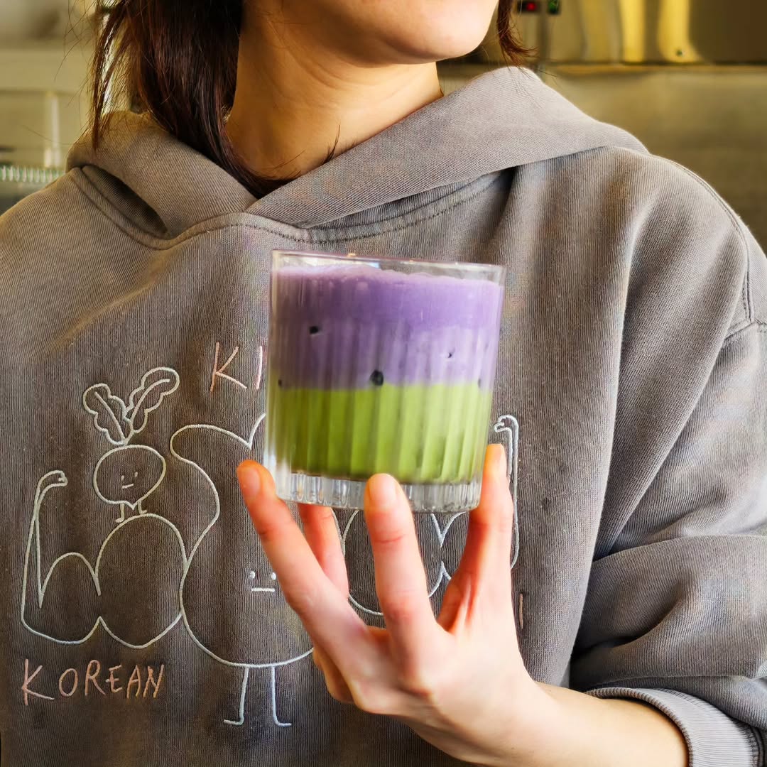 Kim's Korean Deli: appetizing food photo with branding
