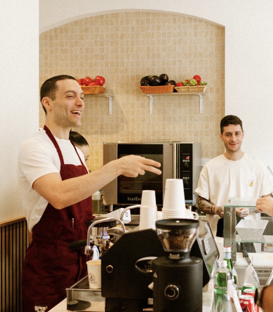 Luigi Panini: professional photo of friendly staff