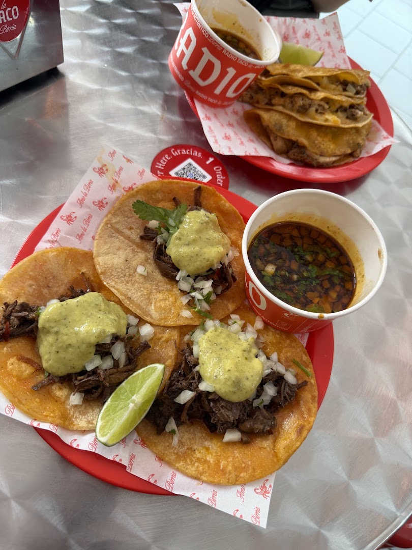 Radio Taco: appetizing photo of restaurant food
