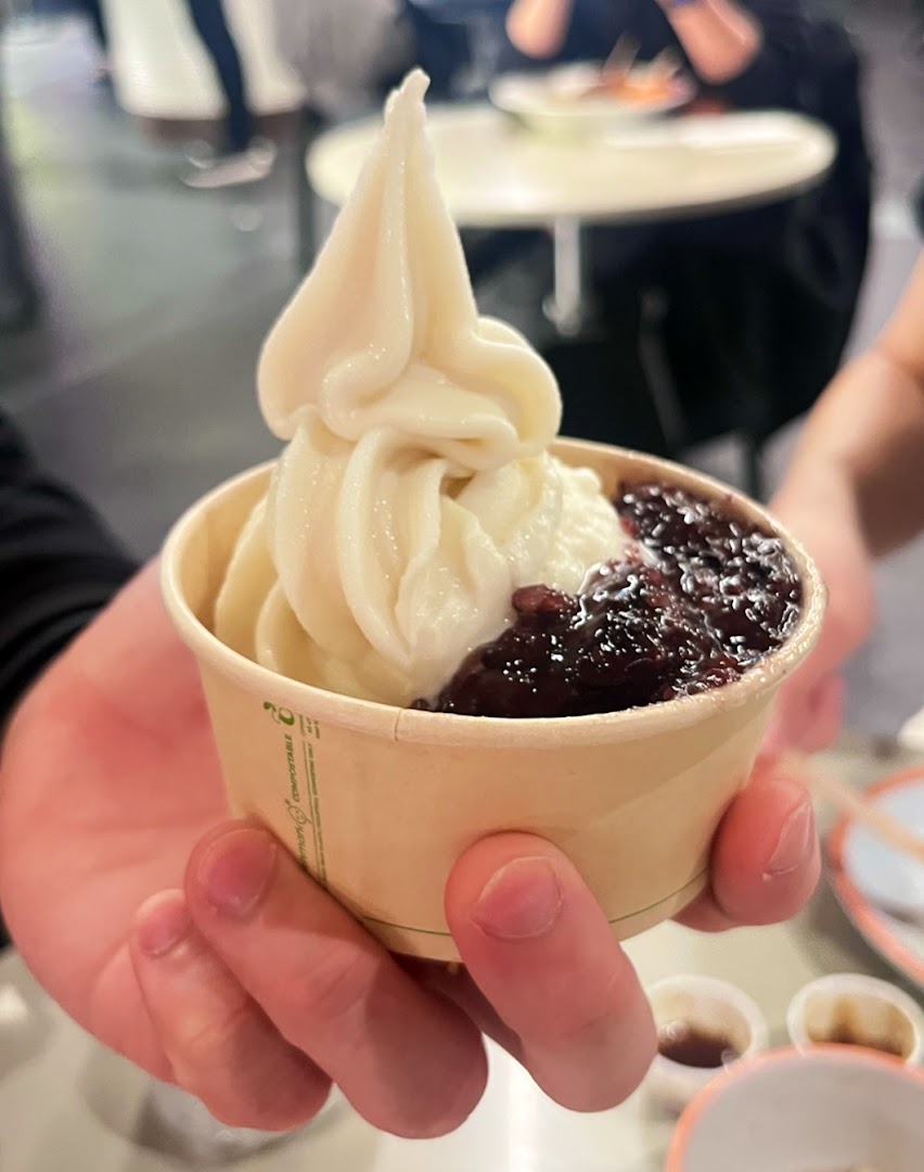 Riceface: appetizing photo of restaurant food