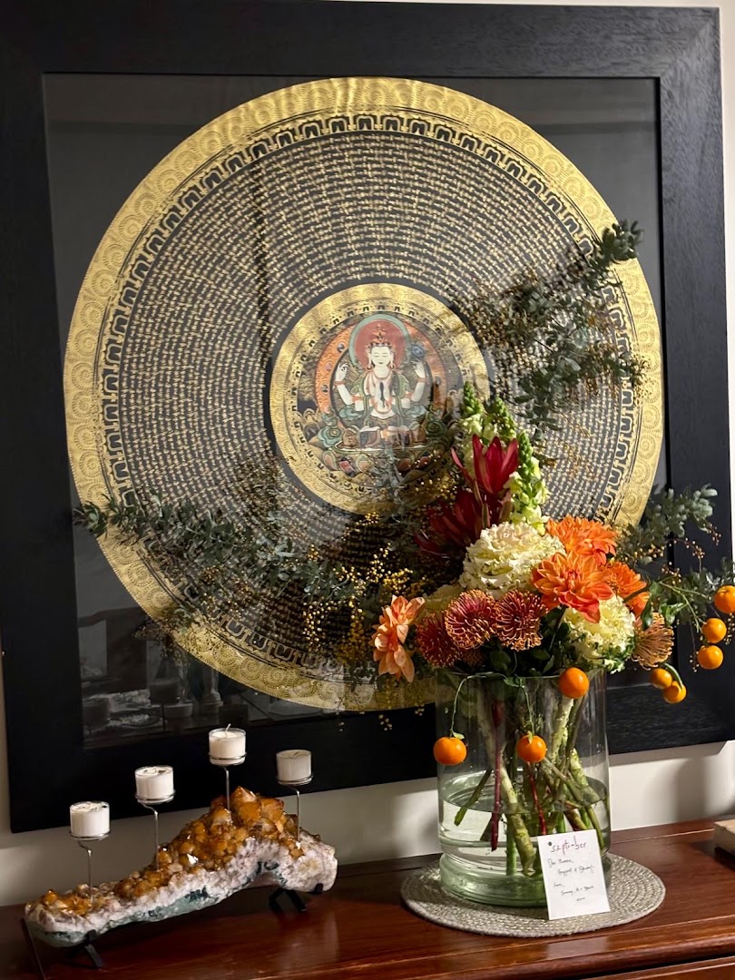 September Studio: elegant interior decor and atmosphere