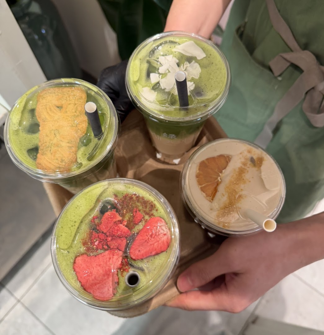 Midori Teehaus: appetizing photo of signature drinks