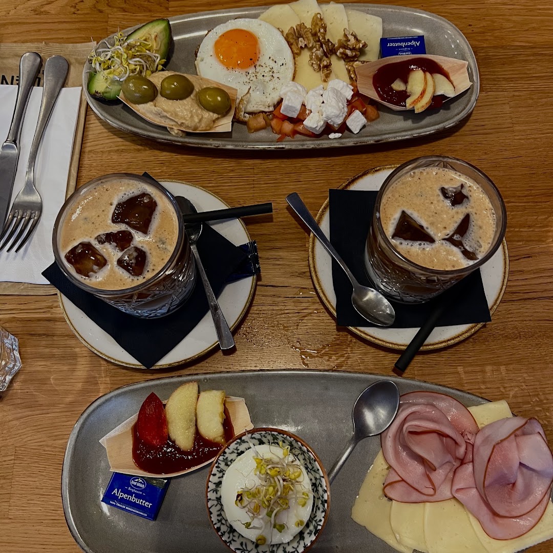 WILTEN Brunch & Bar: appetizing, high-quality breakfast food photo