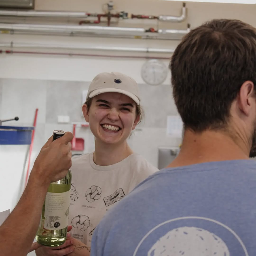 Brotsüchtig Mozartkreuzung: friendly staff creates welcoming atmosphere