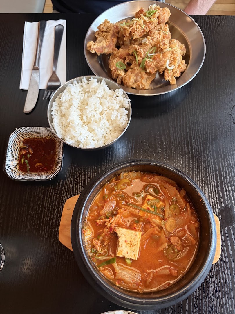 IMO: appetizing, clear food photography
