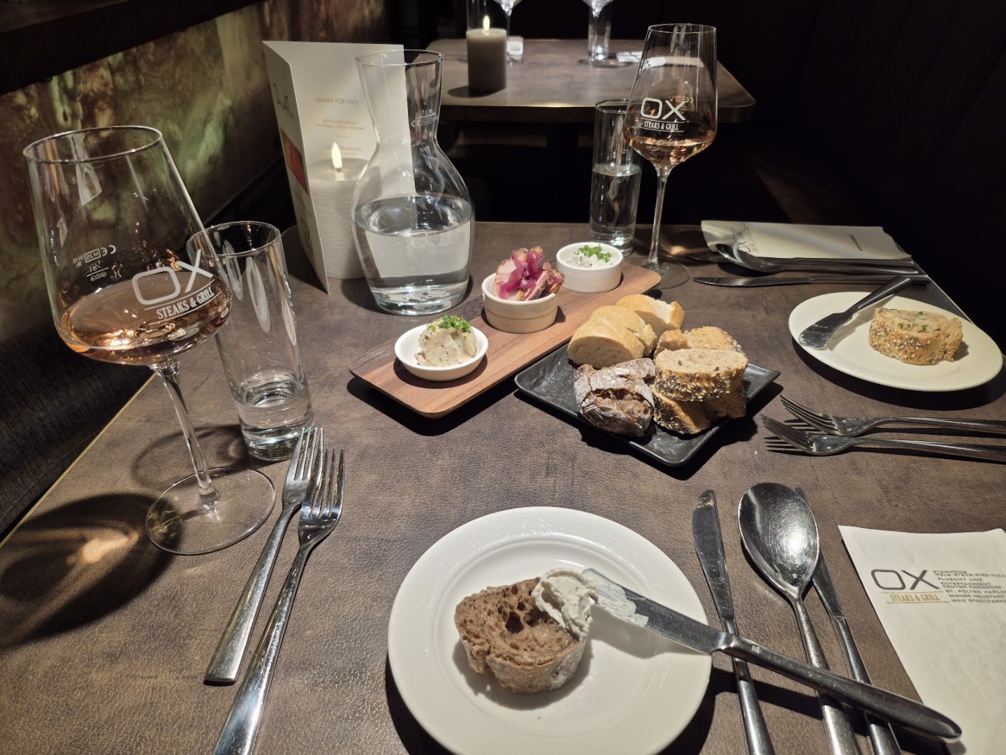 OX in the City: appetizing, professional restaurant table setting