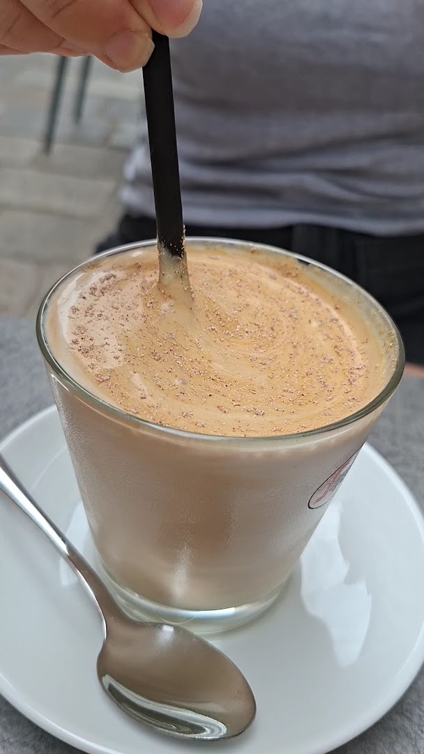 V Pho Vietnam: appetizing photo of a drink