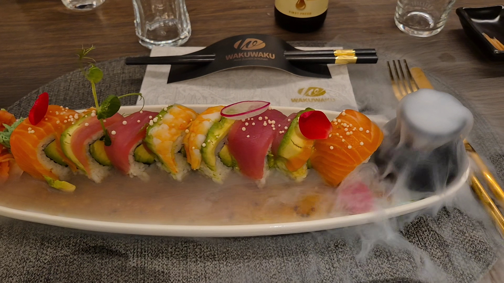 WakuWaku: appetizing, professional food presentation