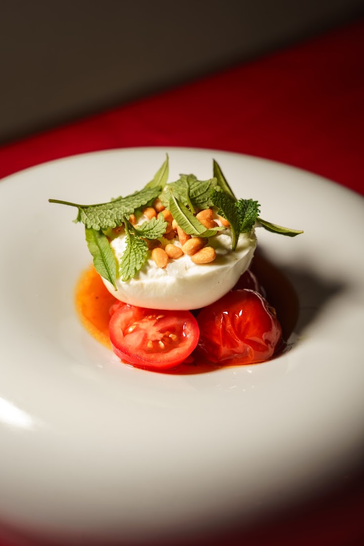 Zamzamzam: high quality, appetizing food photography