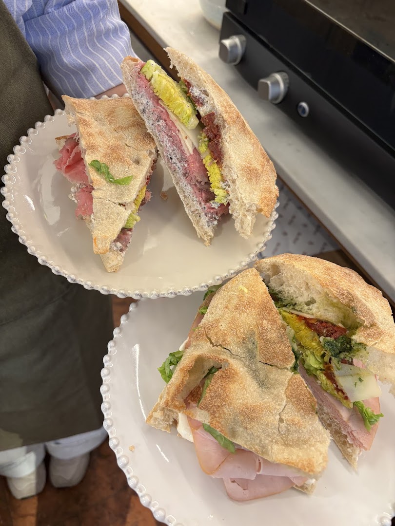 Zia Mizzi: appetizing photo of restaurant food