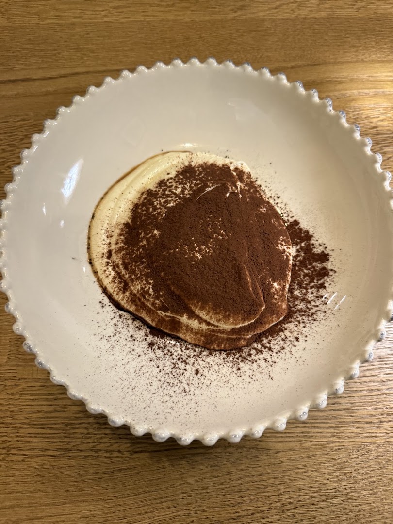 Zia Mizzi: appetizing photo of served dessert