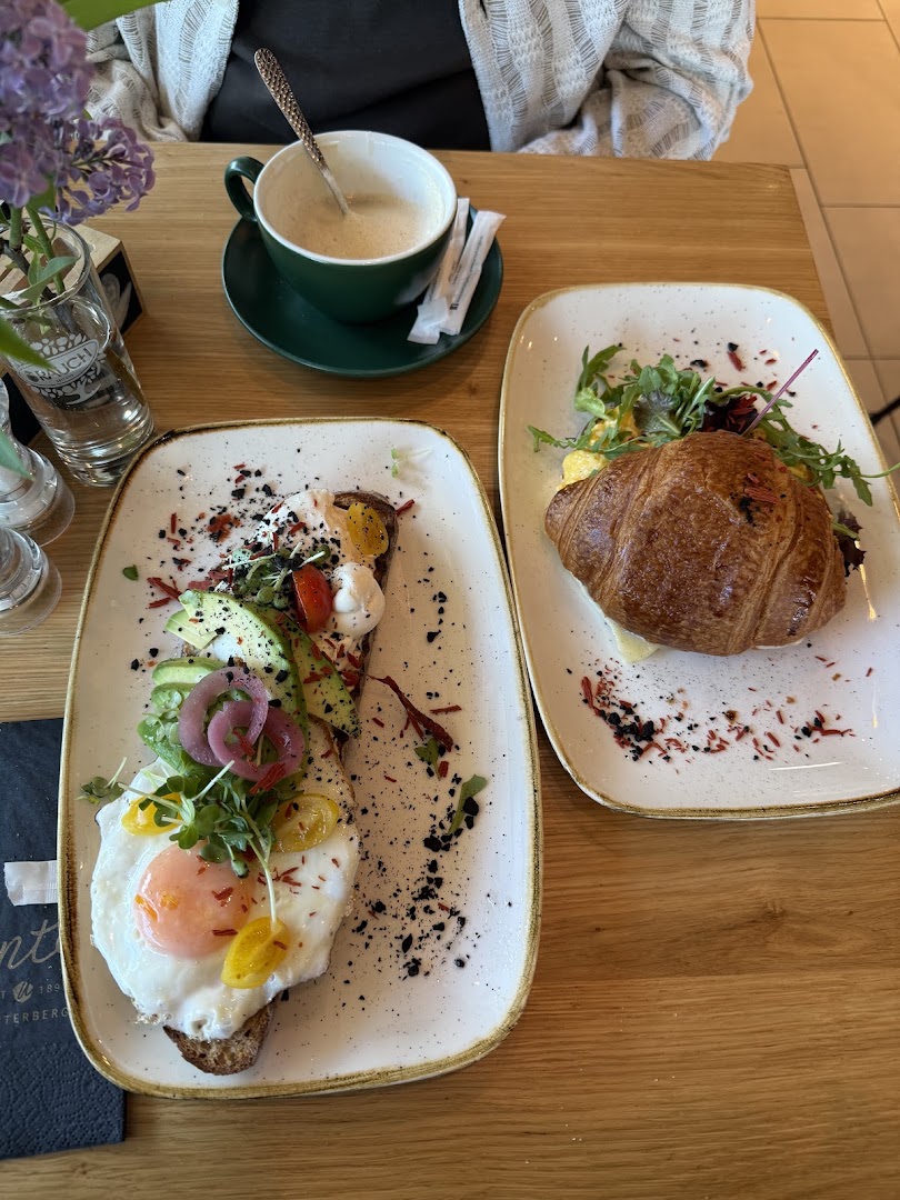 Untes Café: appetizing, high-quality food photography