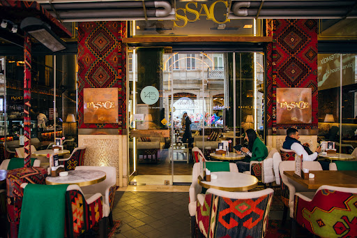 Passage 145: high quality inviting restaurant interior