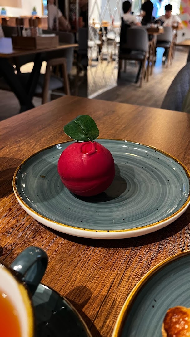 Coffee Corner: appealing, high-quality food photography