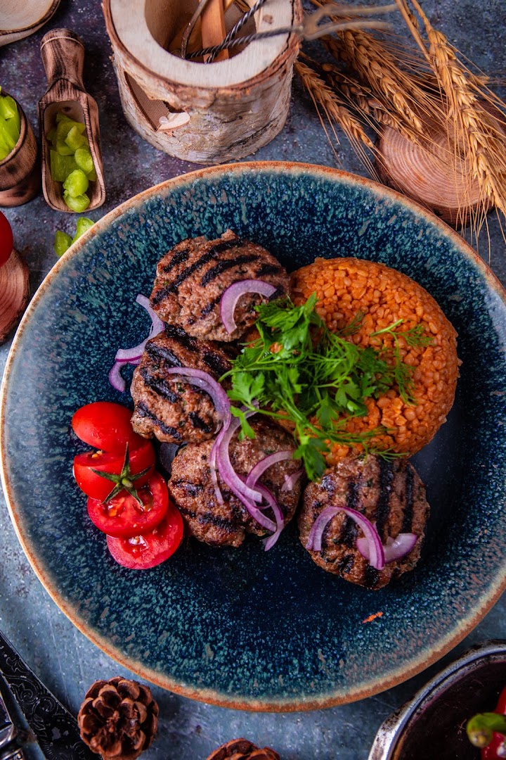 Kolorit Cafe and Dining: high quality, appetizing food photography