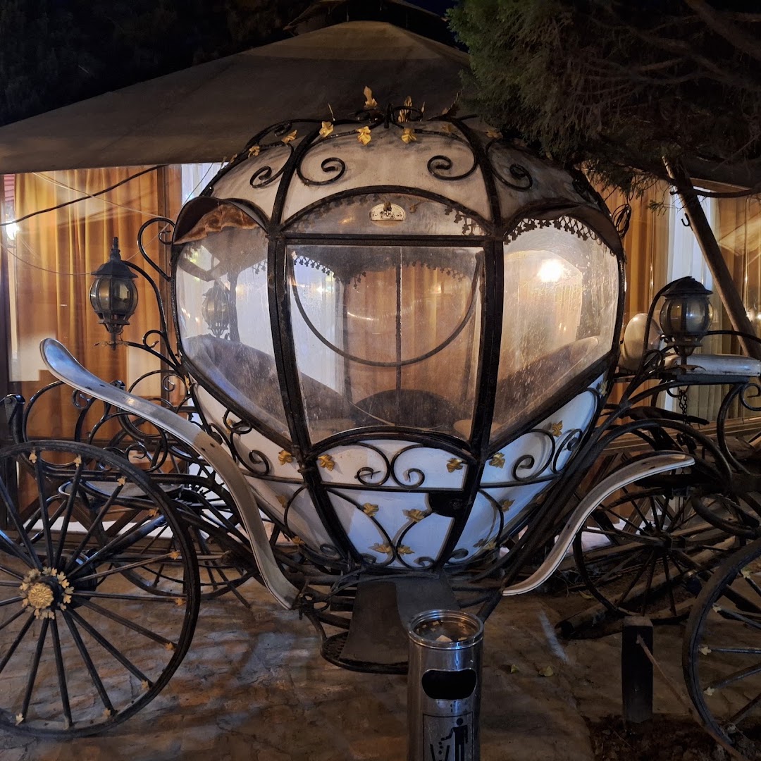 Sah Sarayi: attractive venue decor and atmosphere