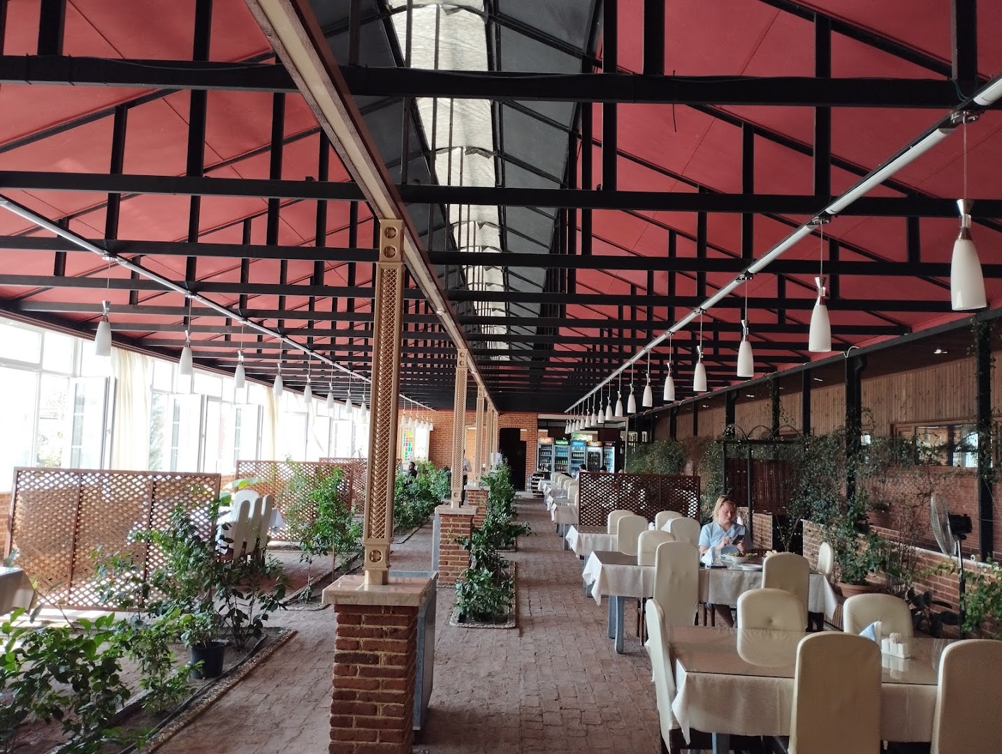 Bağ Evim Restaurant: clear, inviting restaurant interior shot