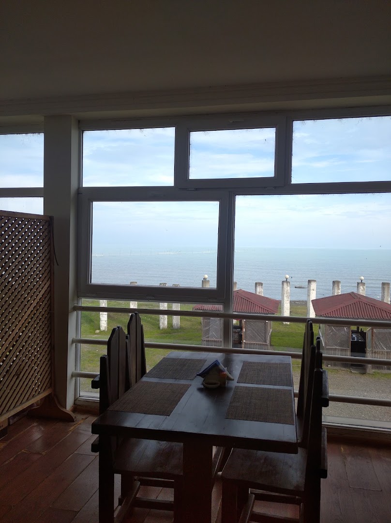Delfin Restaurant: nice view and inviting atmosphere