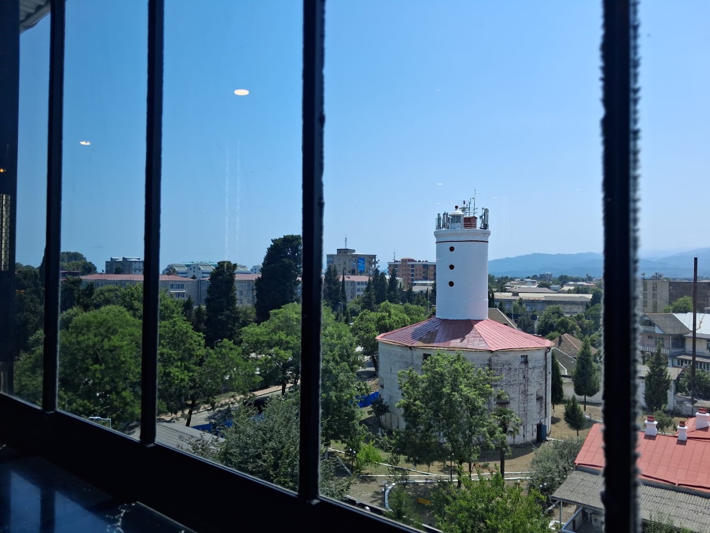 Mirvarim Ailəvi Restoranı: attractive view from the restaurant