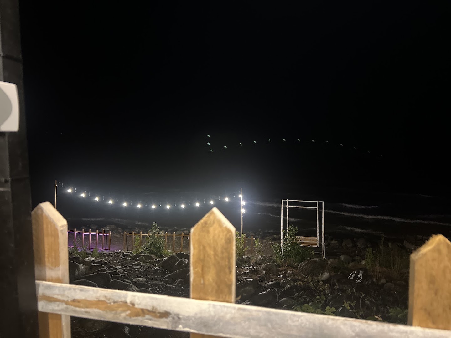 Old Lankaran Restoran: atmospheric night view of terrace