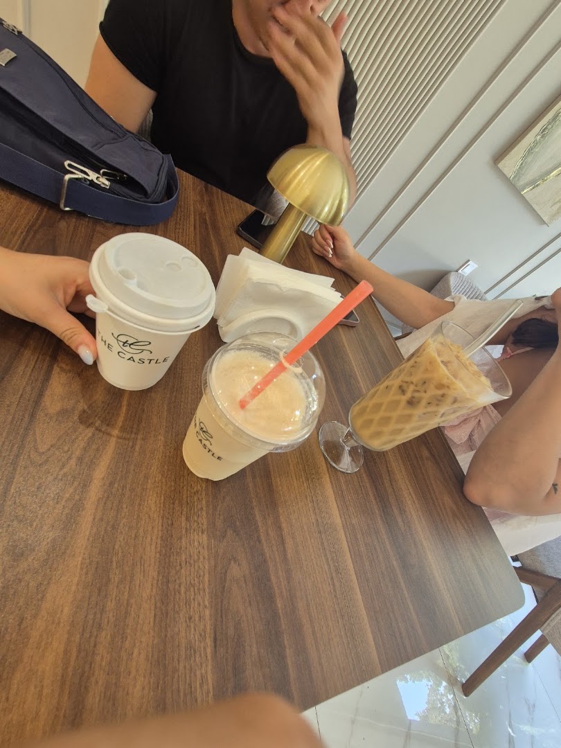 The Castle Patisserie: clear photo of shop products