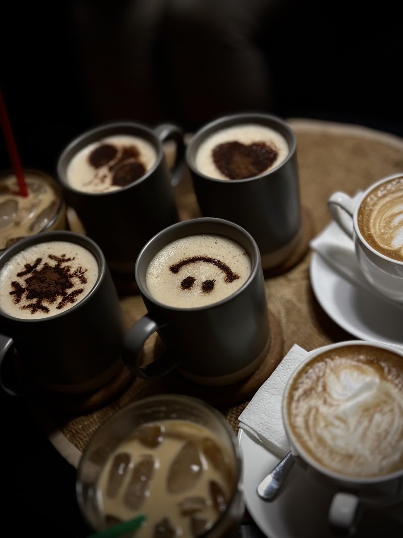 Tor Coffee Shop: high quality coffee shop imagery