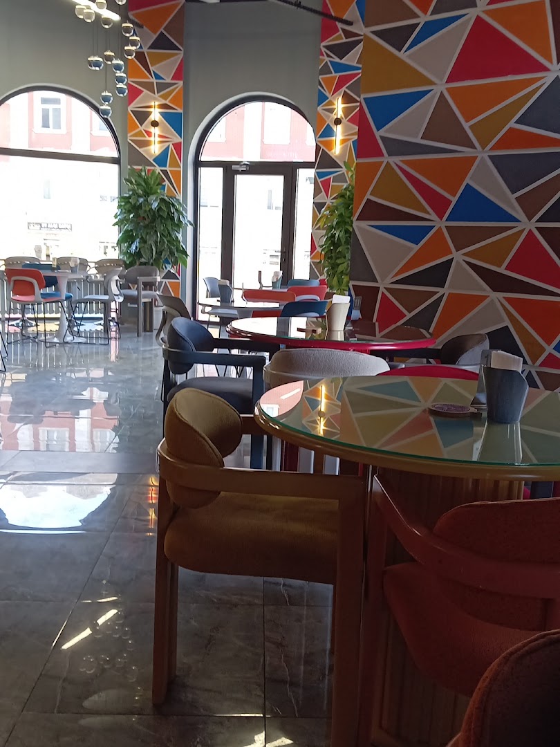 Cafevania: clear shot of venue interior