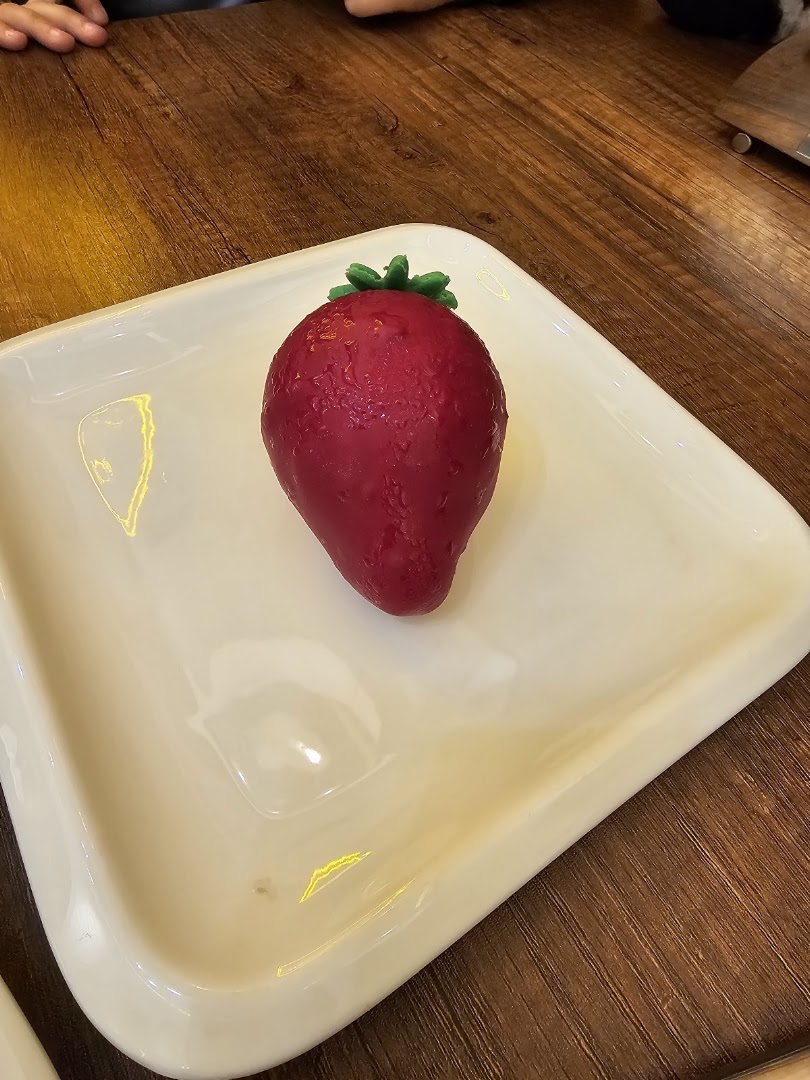 CoffeeHut Bakery: appetizing photo of bakery item