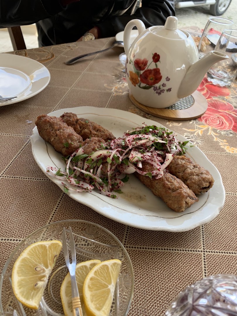 Sirvangol Restoran: appetizing photo of restaurant food