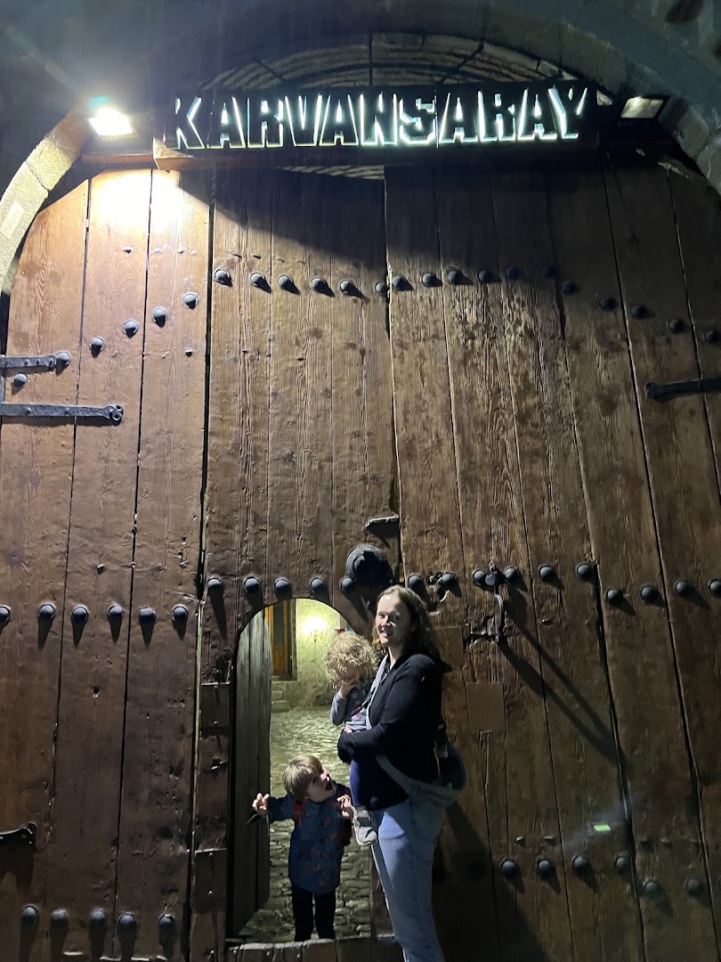 Karvansaray Restoran: venue exterior and atmosphere