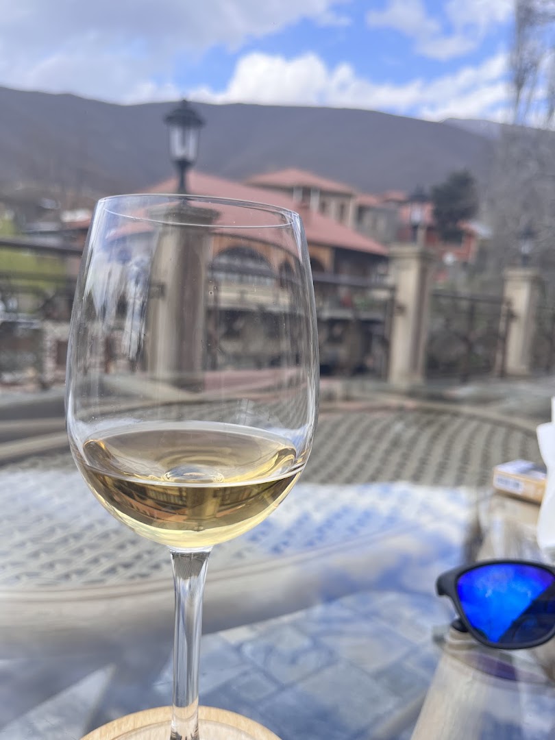 Khan Wine House: appealing shot of wine outdoors