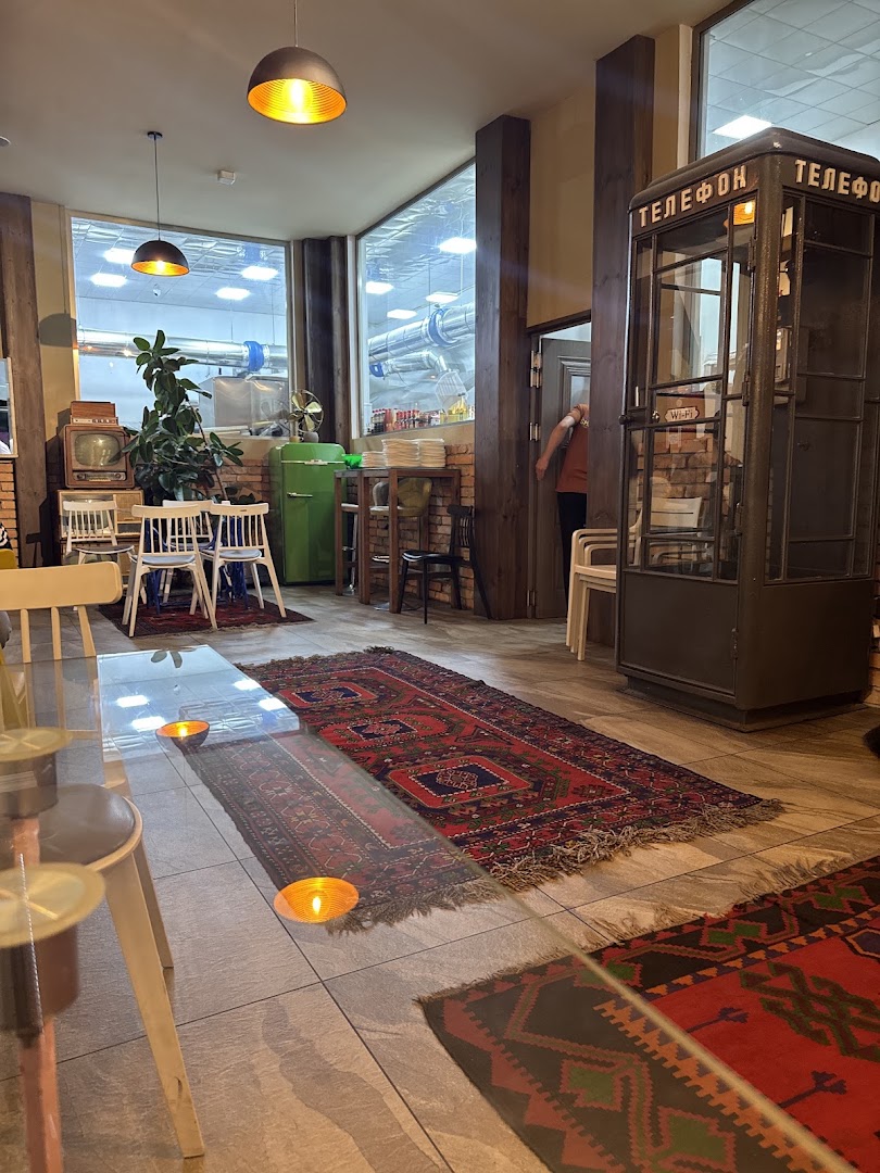 Sheki House Restaurant: restaurant interior and atmosphere