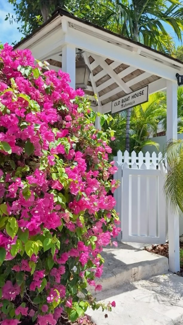 The Sugar Mill: beautiful, high-quality exterior shop photo