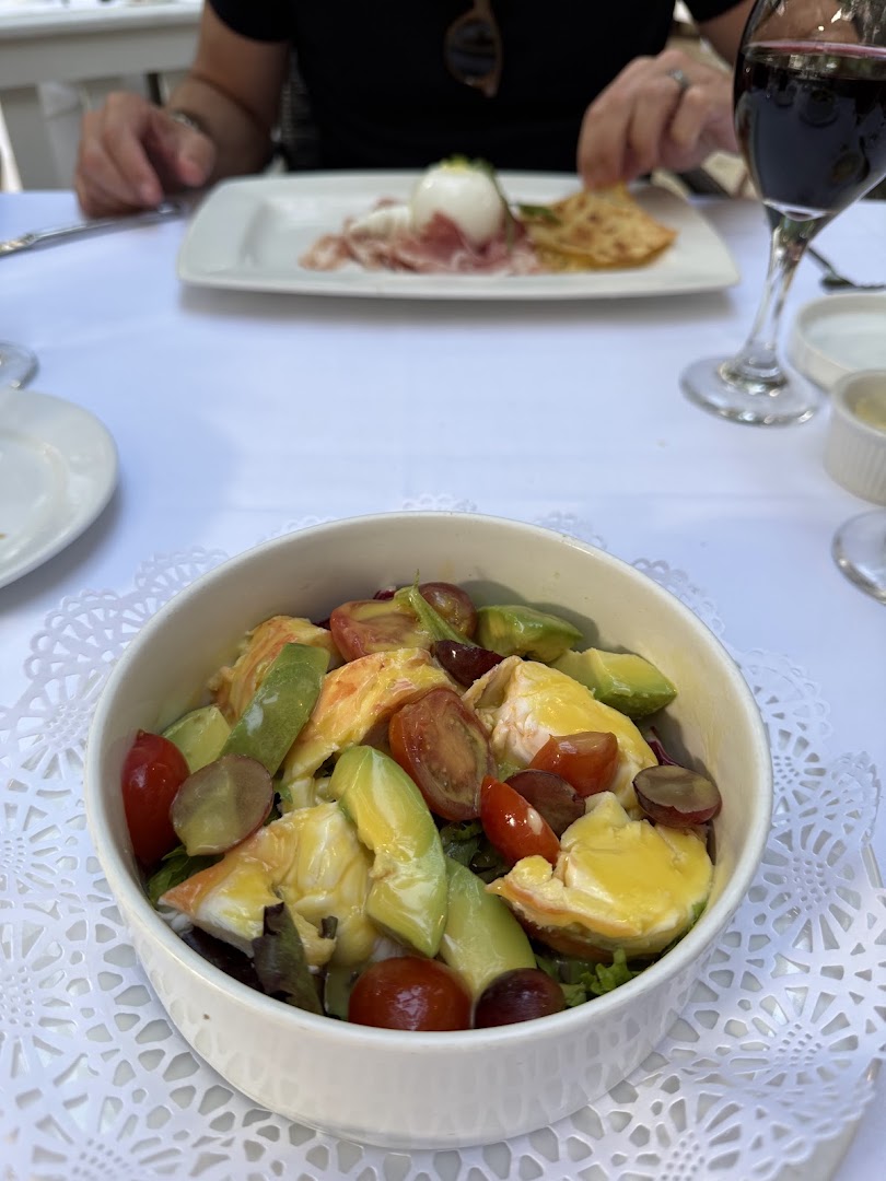Café Matisse: appetizing food photography