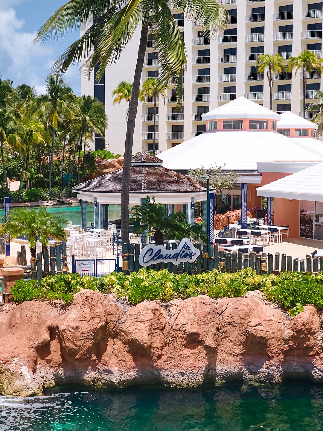 Claudio's Bahamas: clear, professional shot of venue