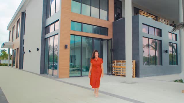 The Shoppes at Venetian Village: professional exterior shot of venue