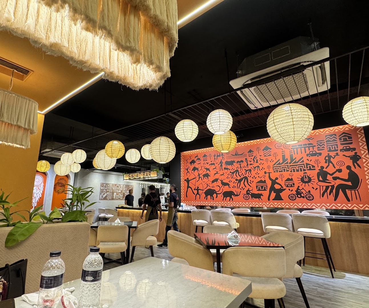 Cavien: clear, inviting restaurant interior shot