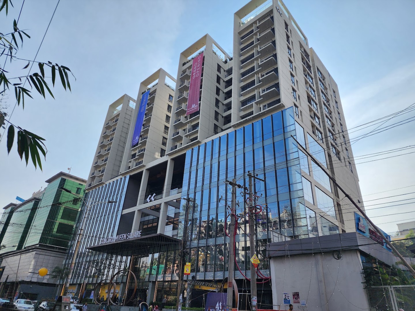 Concord Mueen Square Shopping Mall: clear exterior shot of building