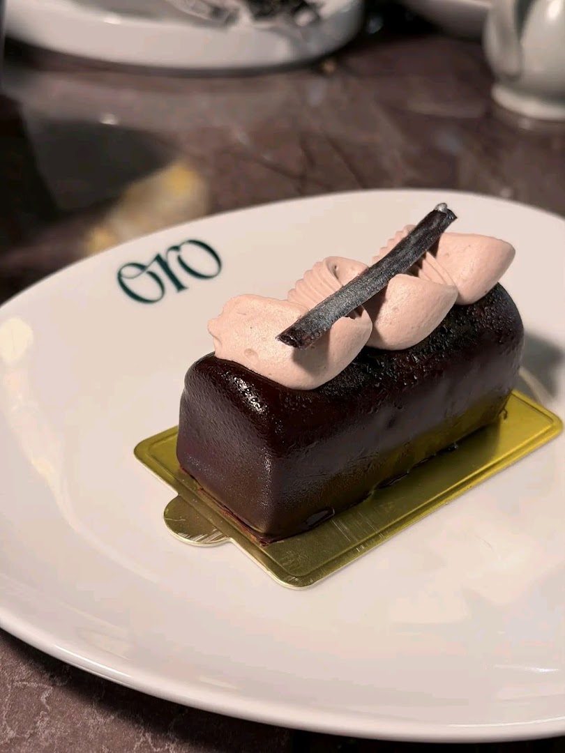 Oro Roasters: high quality photo of dessert