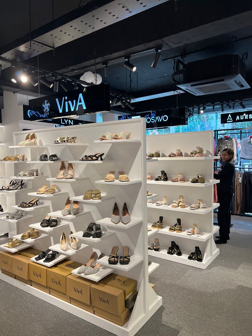 Prelegant Mall: clear display of shop products