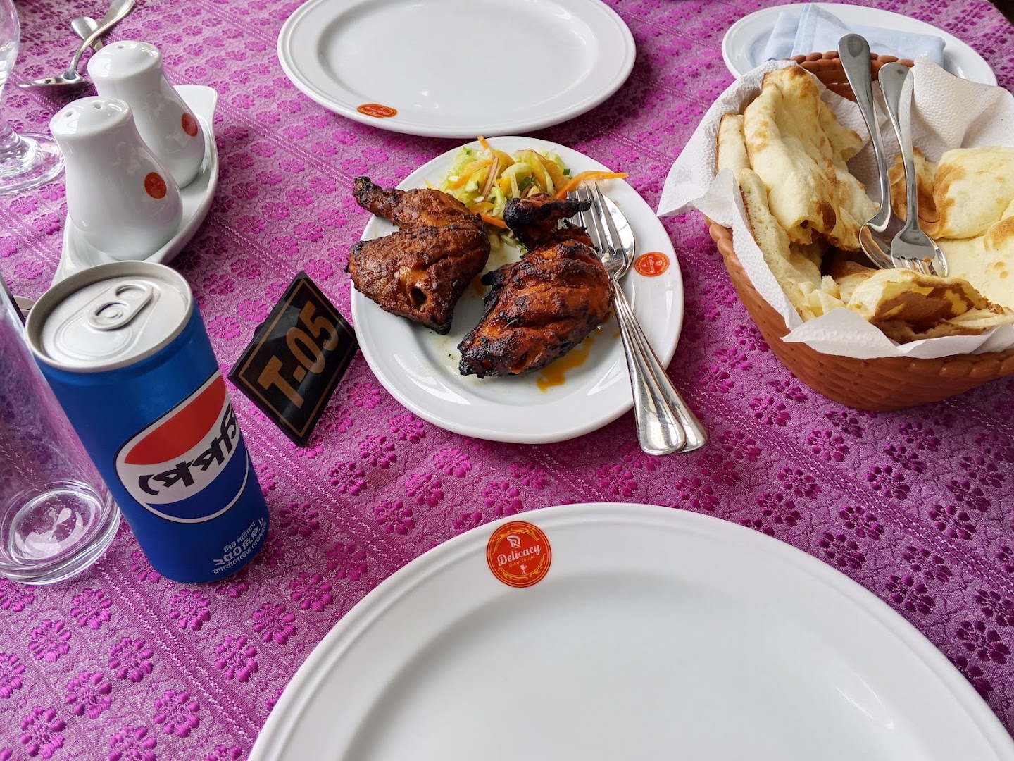 The Delicacy Restaurant Ltd: clear, appetizing food presentation