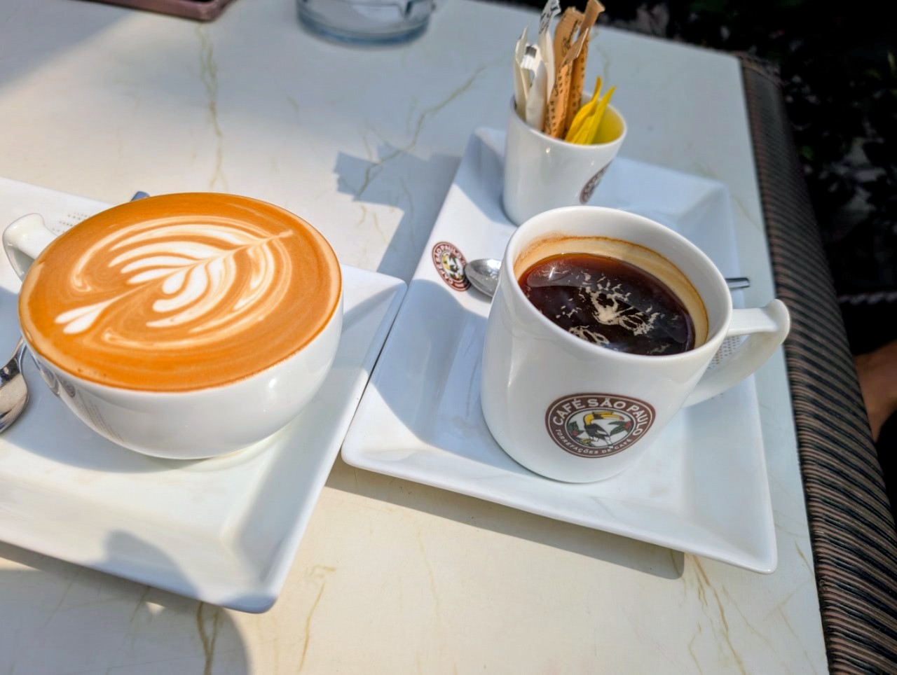 Cafe Sao Paulo: appetizing photo of coffee drinks