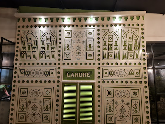 Lahore by IKitchen: attractive interior design and decor