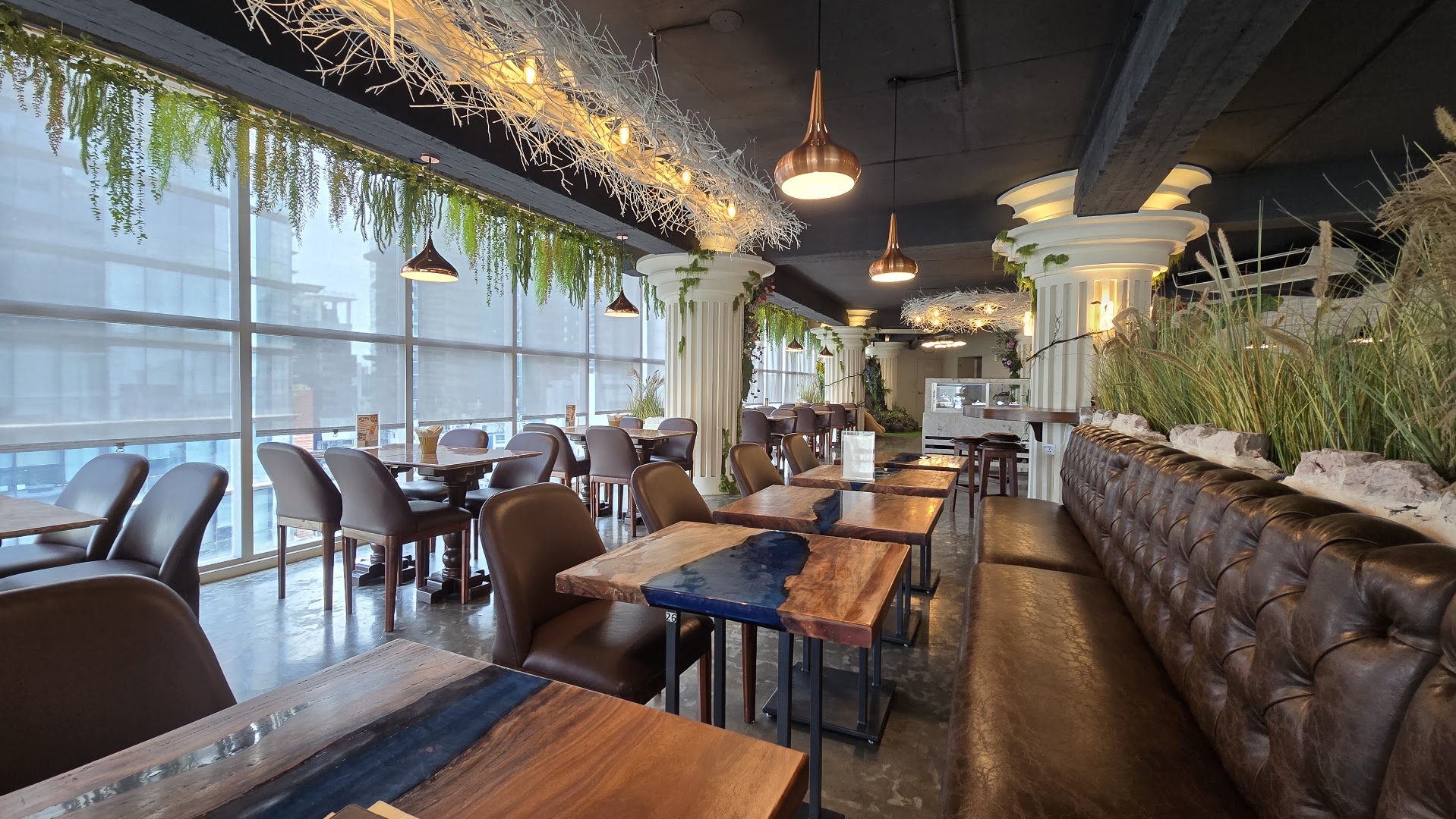 Moja Korean Fusion Restaurant: high quality interior atmosphere shot