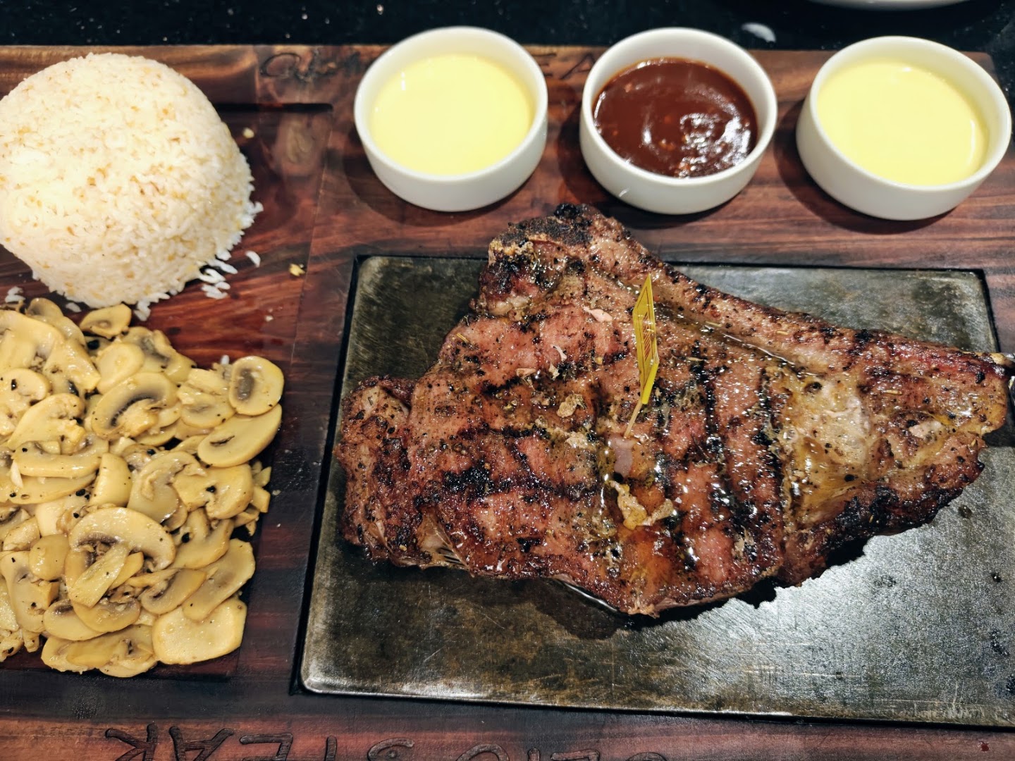 Olio Steak: appetizing, high-quality food photography