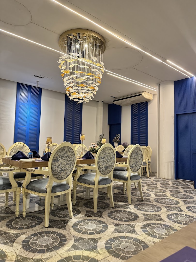 Santorini by IKitchen: attractive interior dining area photo